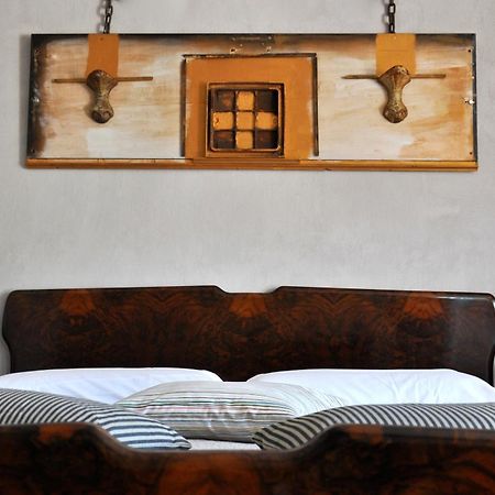 Hostal Tuttaterra Serra San Quirico Habitación foto