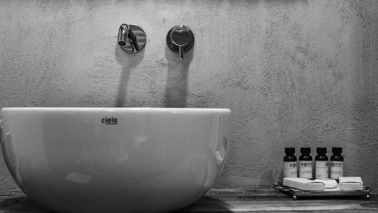 Hostal Tuttaterra Serra San Quirico Exterior foto