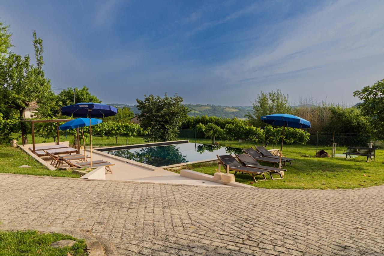 Hostal Tuttaterra Serra San Quirico Exterior foto