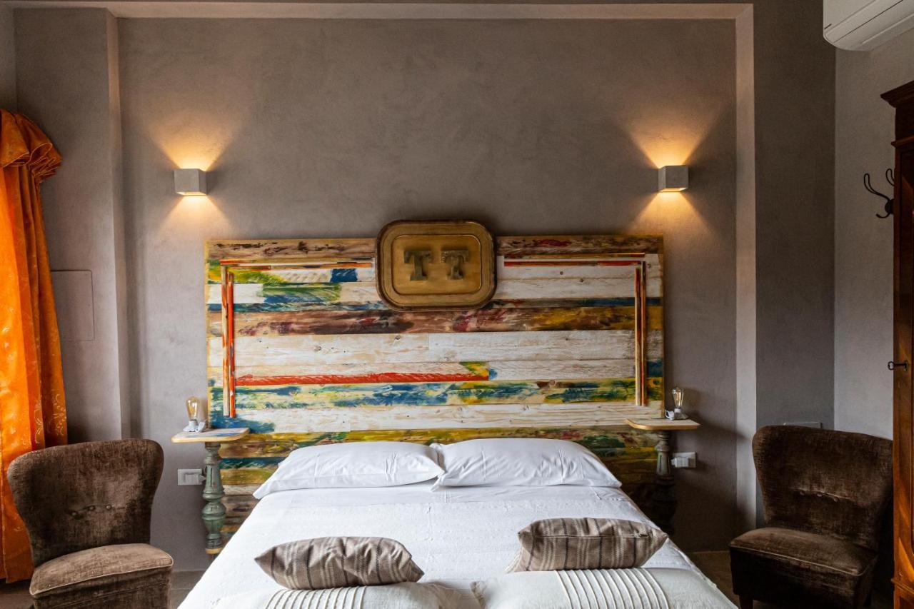 Hostal Tuttaterra Serra San Quirico Exterior foto
