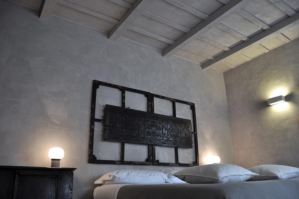 Hostal Tuttaterra Serra San Quirico Habitación foto